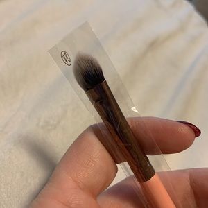Luxie blending and shading eye brush 249